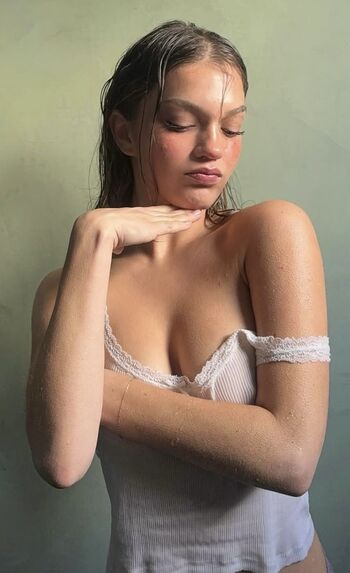 Isabel Van Gelder