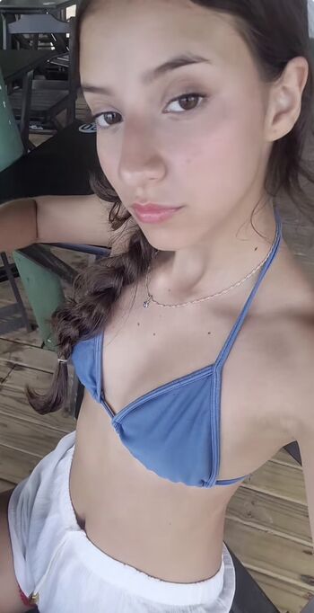 Isabele Machado Alves