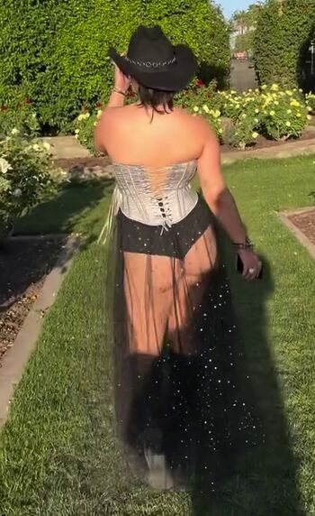 Full leaked Isabella gomez private onlyfans photo