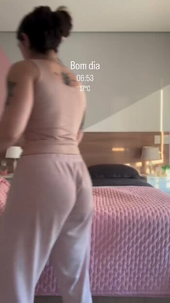 Full leaked Isabella lacerda private onlyfans photo