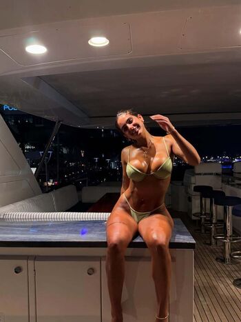 Full leaked Isabella ladera private onlyfans photo