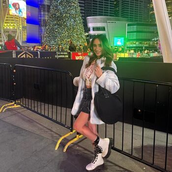 Isabella Nice