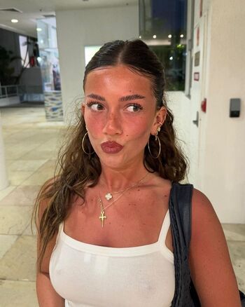 Full leaked Isabella rosa procida private onlyfans photo