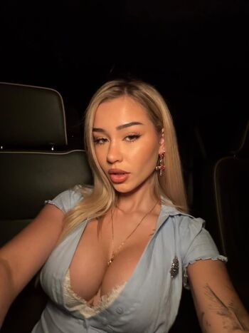 Full leaked Isabella urbzz  page private onlyfans photo