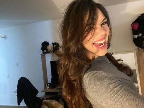 Full leaked Isadventing private onlyfans photo