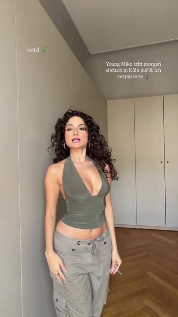 Full leaked Ischtar isik page private onlyfans photo