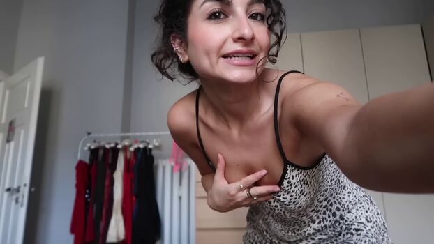 Ischtar Isik