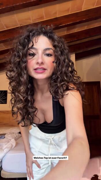 Full leaked Ischtar isik page private onlyfans photo