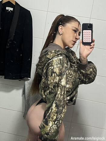 Full leaked Isiglock private onlyfans photo