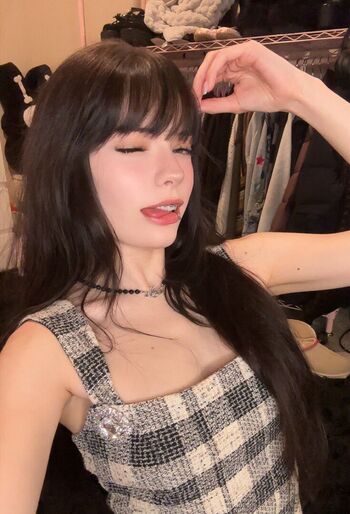 Full leaked Isizzly sizzlymizzly page private onlyfans photo