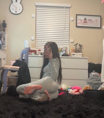 Full leaked Isizzly sizzlymizzly private onlyfans photo