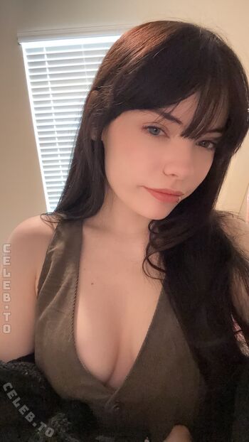 Full leaked Isizzly page private onlyfans photo