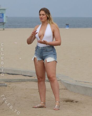 Full leaked Iskra lawrence private onlyfans photo