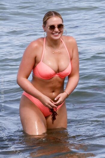 Full leaked Iskra lawrence private onlyfans photo