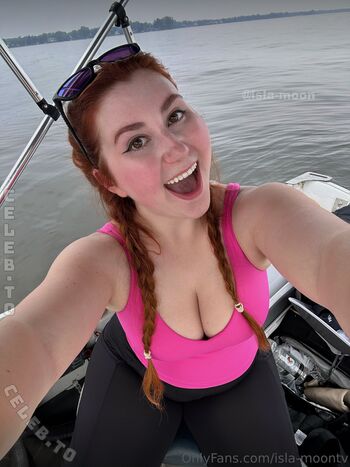 Full leaked Isla moon private onlyfans photo