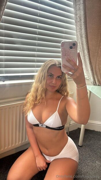 Full leaked Isla reeds private onlyfans photo