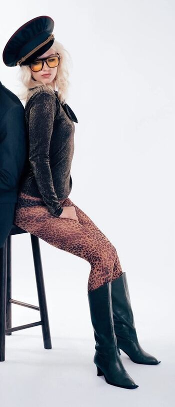 Full leaked Issey carts private onlyfans photo