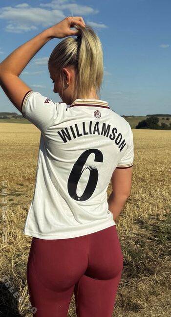 Full leaked Issy anderson private onlyfans photo