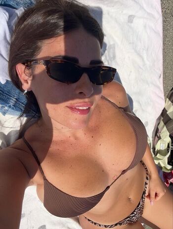 Full leaked Italian girls page private onlyfans photo