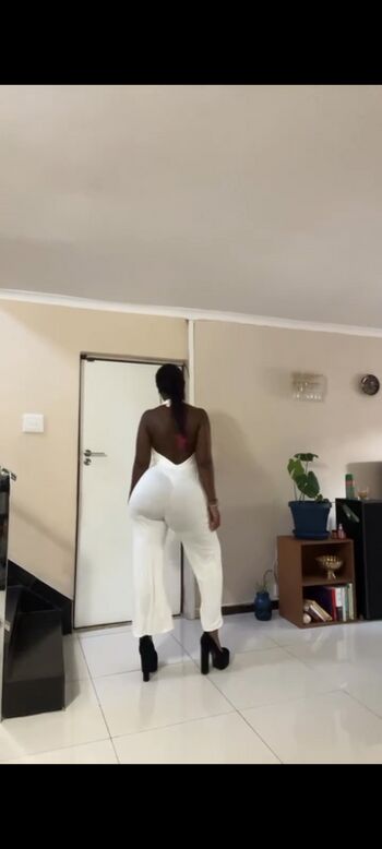 Full leaked Its tshego private onlyfans photo