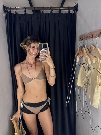 Full leaked Itsaimeedayze private onlyfans photo