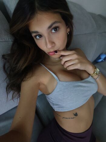 Full leaked Itsellabailey page private onlyfans photo