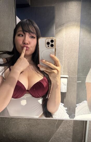 Full leaked Itseunchae private onlyfans photo