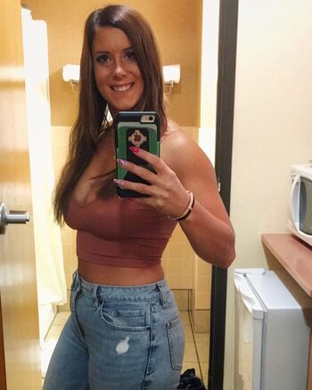 Full leaked Itsgracienextdoor   page private onlyfans photo