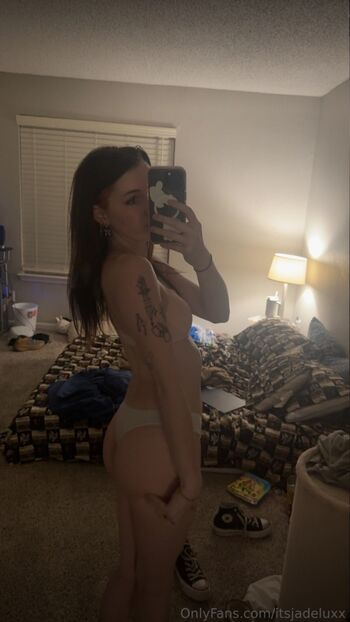 Full leaked Itsjadeluxx private onlyfans photo