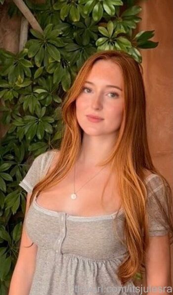 Full leaked Itsjulesra private onlyfans photo