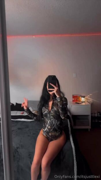 Full leaked Itsjusttlexi private onlyfans photo