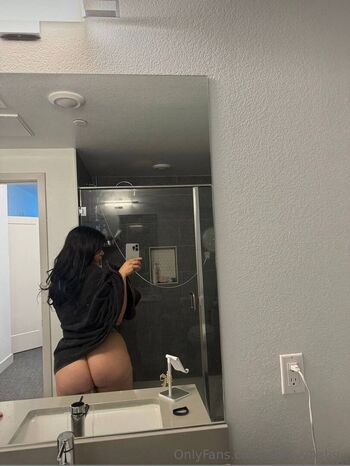 Full leaked Itskayybabyy private onlyfans photo