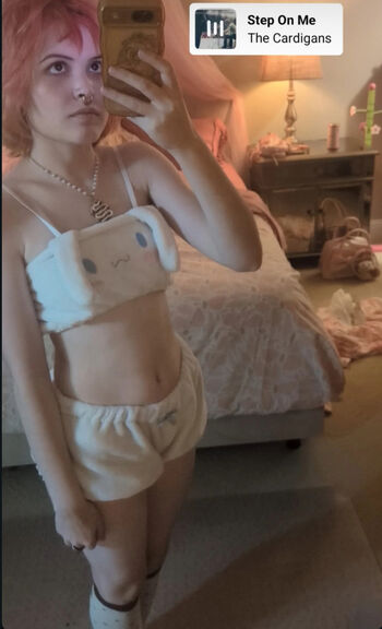 Full leaked Itsknives private onlyfans photo