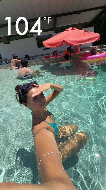 Full leaked Itslaaurr page private onlyfans photo