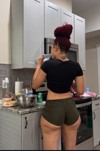 Full leaked Itsleevisualss private onlyfans photo