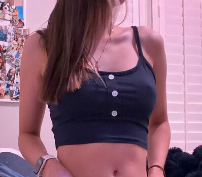 Full leaked Itslexismith  page private onlyfans photo