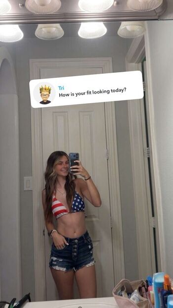 Full leaked Itslexismith private onlyfans photo