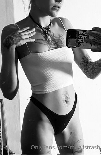 Full leaked Itsmemogli private onlyfans photo