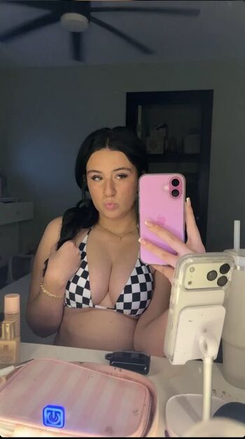 Full leaked Itsoakleemay private onlyfans photo