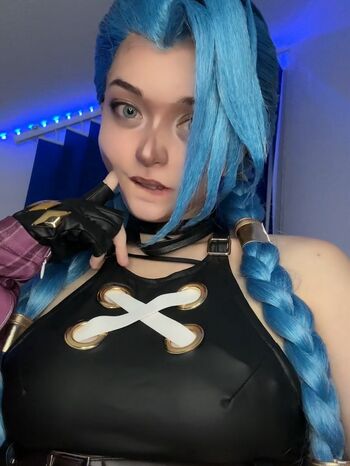 Full leaked Itsy eevee private onlyfans photo