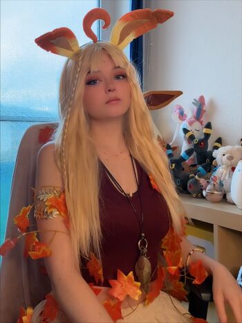 Full leaked Itsy eevee private onlyfans photo