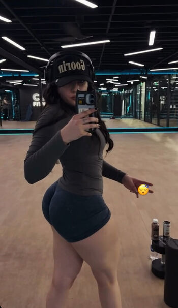 Full leaked Itz lileve private onlyfans photo