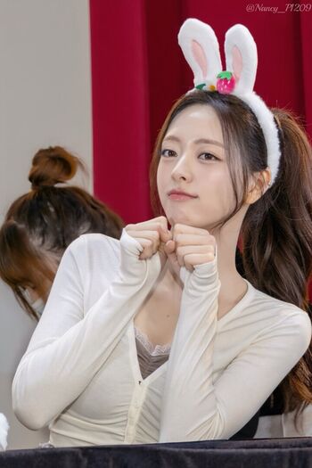 Full leaked Itzy all in us page private onlyfans photo