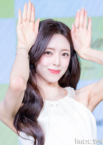 Full leaked Itzy all in us page private onlyfans photo