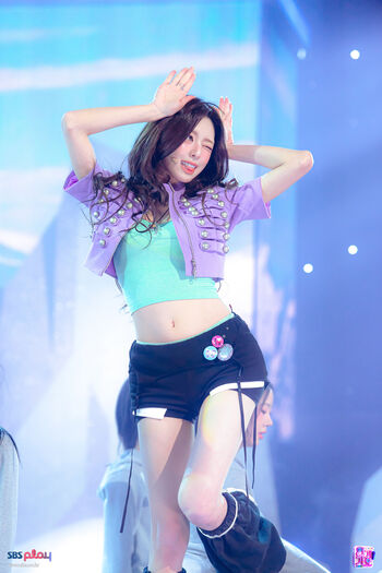 Full leaked Itzy all in us page private onlyfans photo