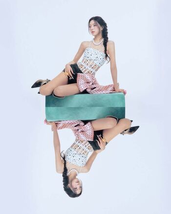 Full leaked Itzy all in us page private onlyfans photo