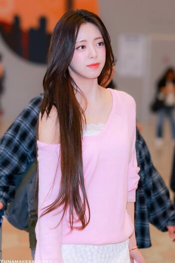 Full leaked Itzy all in us page private onlyfans photo