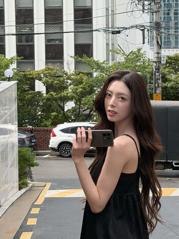 Full leaked Itzy all in us private onlyfans photo