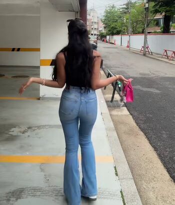 Full leaked Itzzethar private onlyfans photo