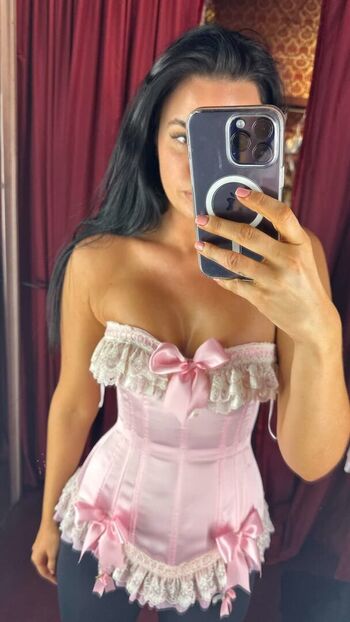 Full leaked Ivana knoll page private onlyfans photo